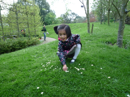 18 April Kew 8.jpg